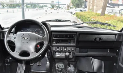 9229395_100